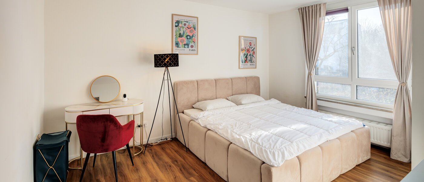 appartamento München Oberföhring 01 camera da letto 14301