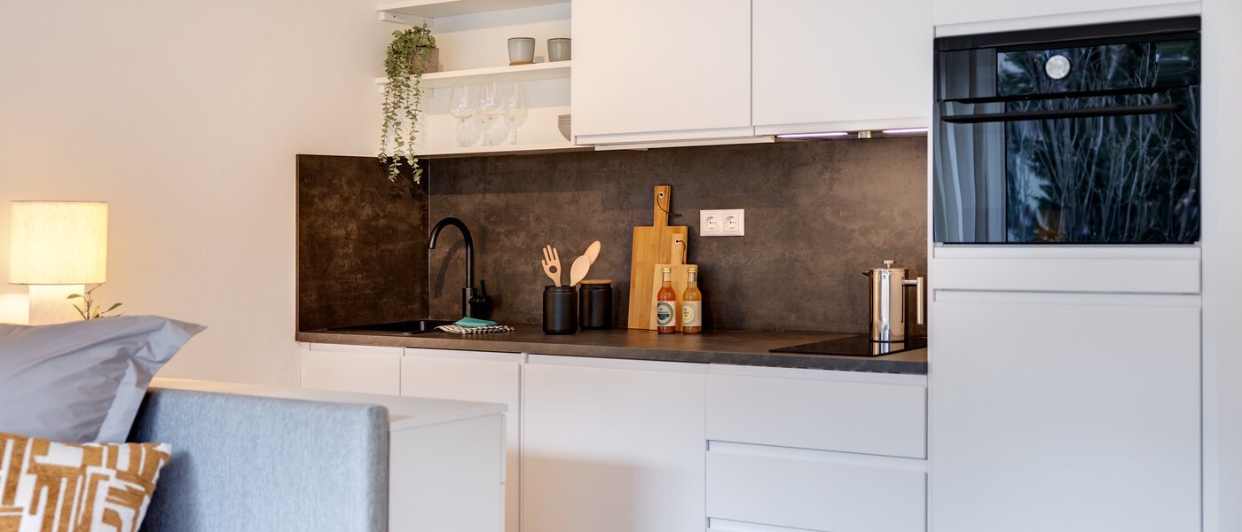 abitazione München Schwabing-Nord (zw. Leopoldstraße & Englischen Garten) 01 cucina 14305