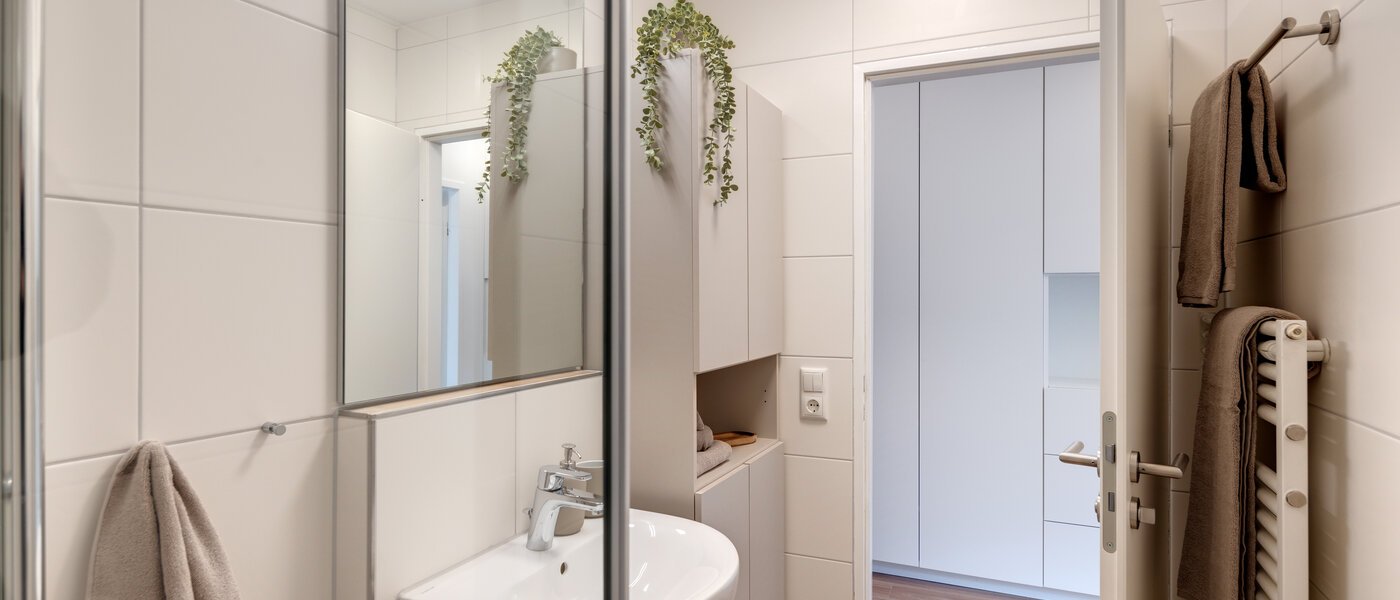 abitazione München Schwabing-Nord (zw. Leopoldstraße & Englischen Garten) 02 bagno 14305