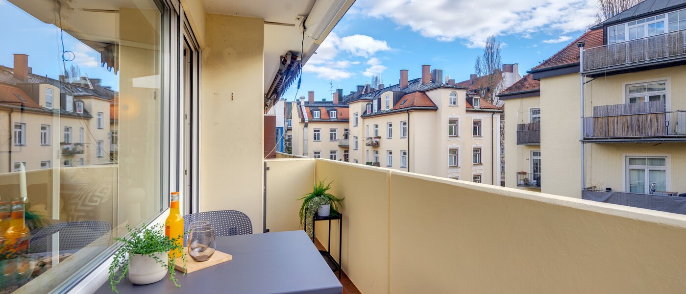 abitazione München Schwabing-Nord (zw. Leopoldstraße & Englischen Garten) 02 balcone 14305