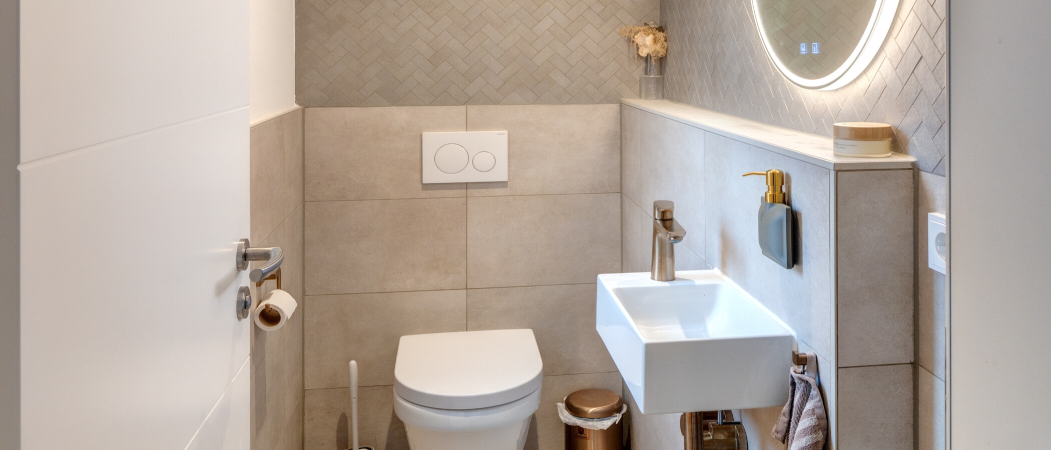 casa a schiera München Allach 01 toilette per gli ospiti 14306