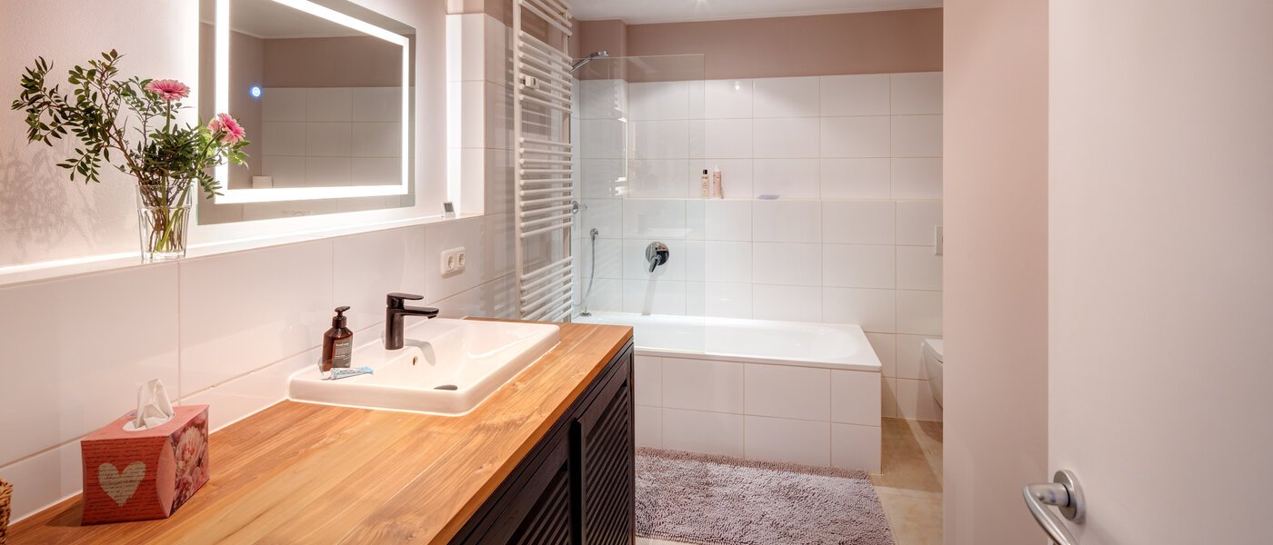 appartamento München Schwabing - Alte Heide 01 bagno 14310