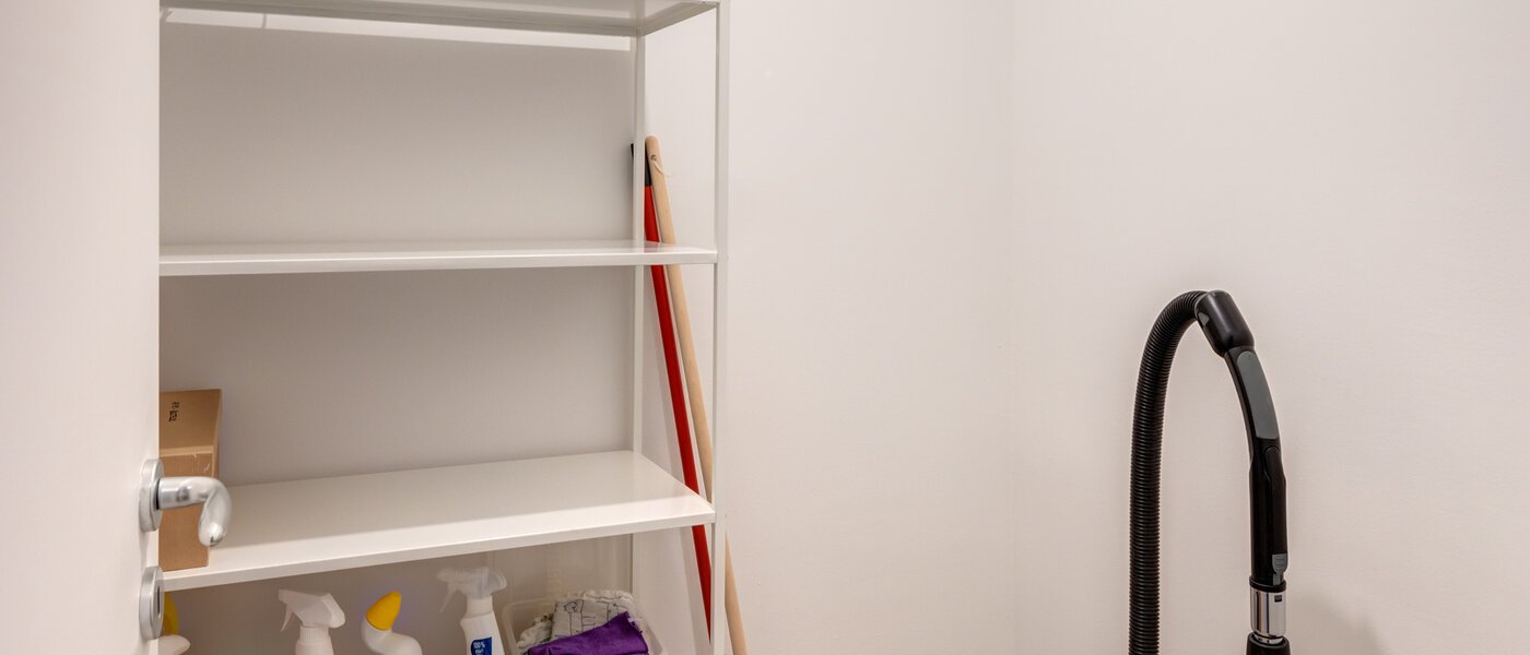 appartamento München Schwabing - Alte Heide 01 ripostiglio 14310