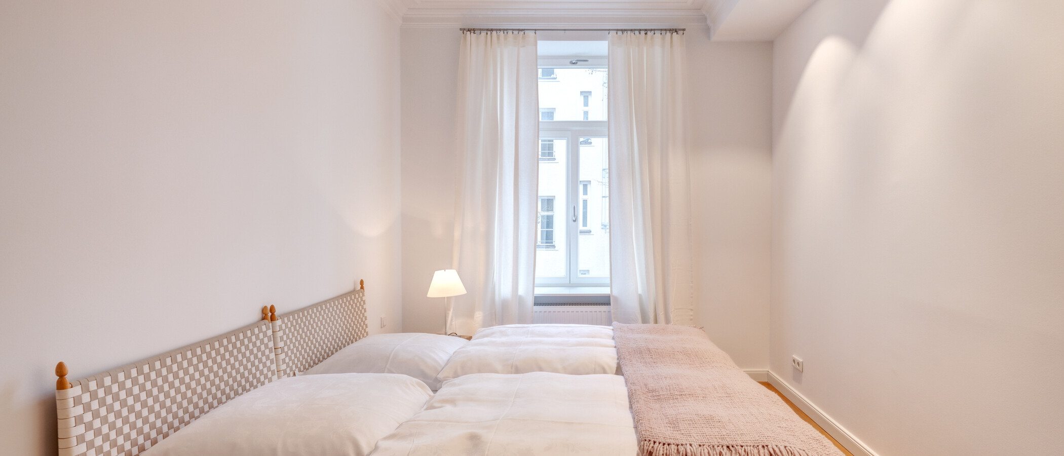 appartamento München Neuhausen 01 camera da letto 14340