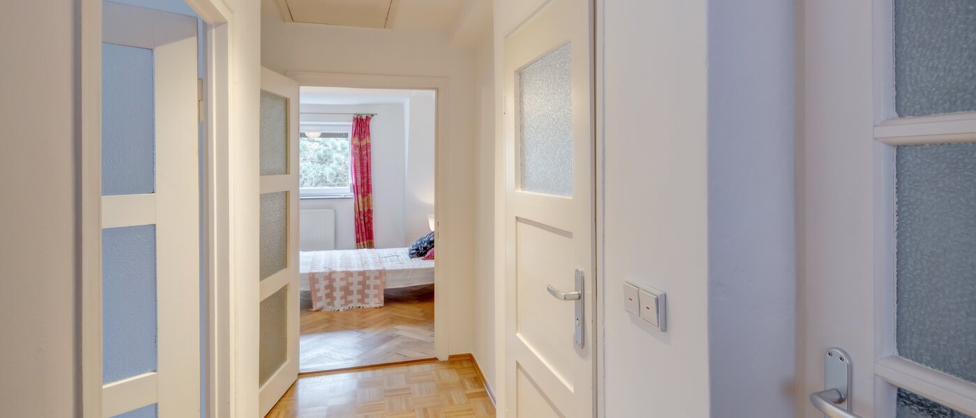 casa indipendente München Daglfing 02 ingresso/corridioio 14387