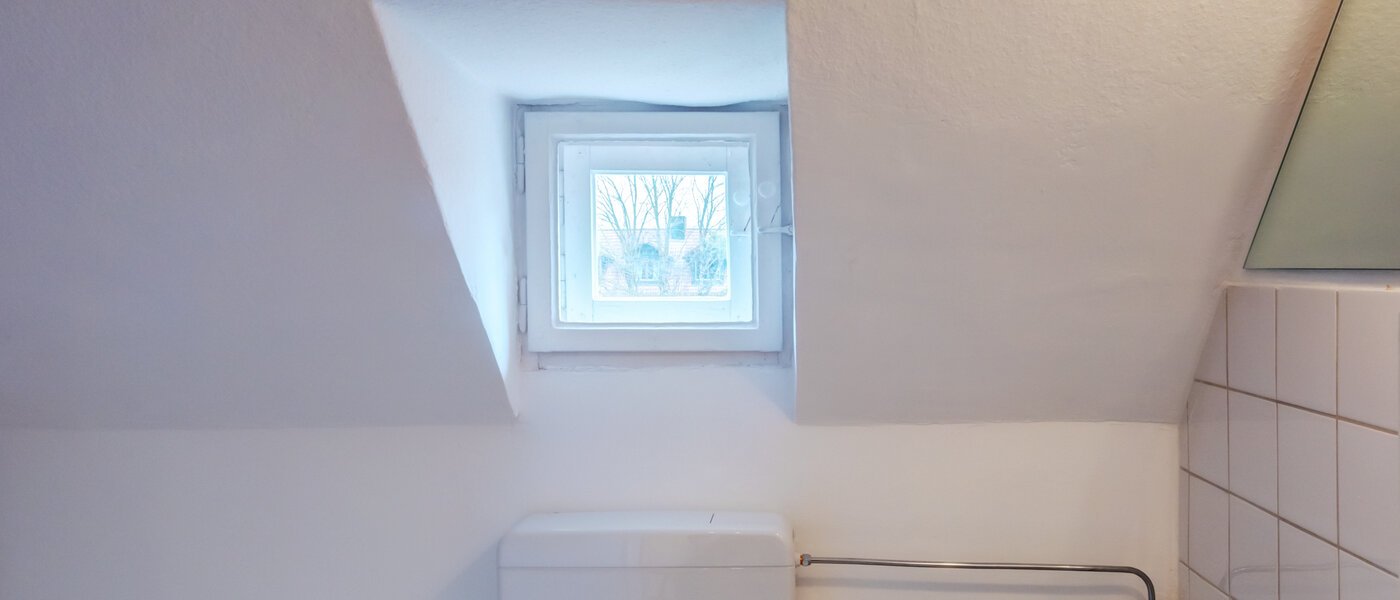 casa indipendente München Daglfing 01 toilette per gli ospiti 14387