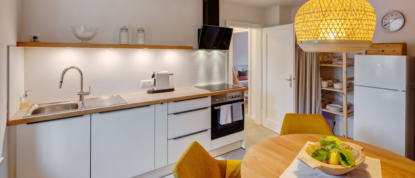 appartamento München Bogenhausen 01 cucina 14390