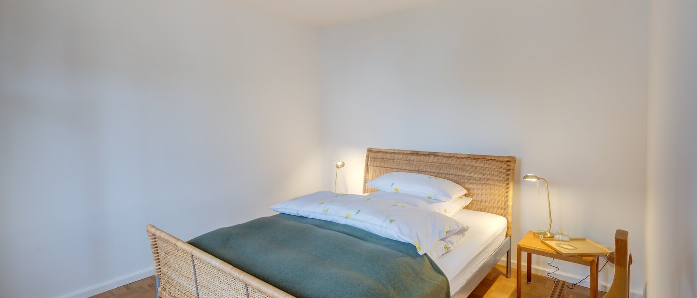 appartamento München Bogenhausen 01 camera da letto 14390