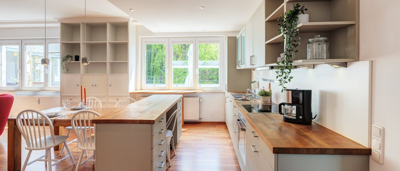 attico con terrazzo München Solln 01 cucina 14396