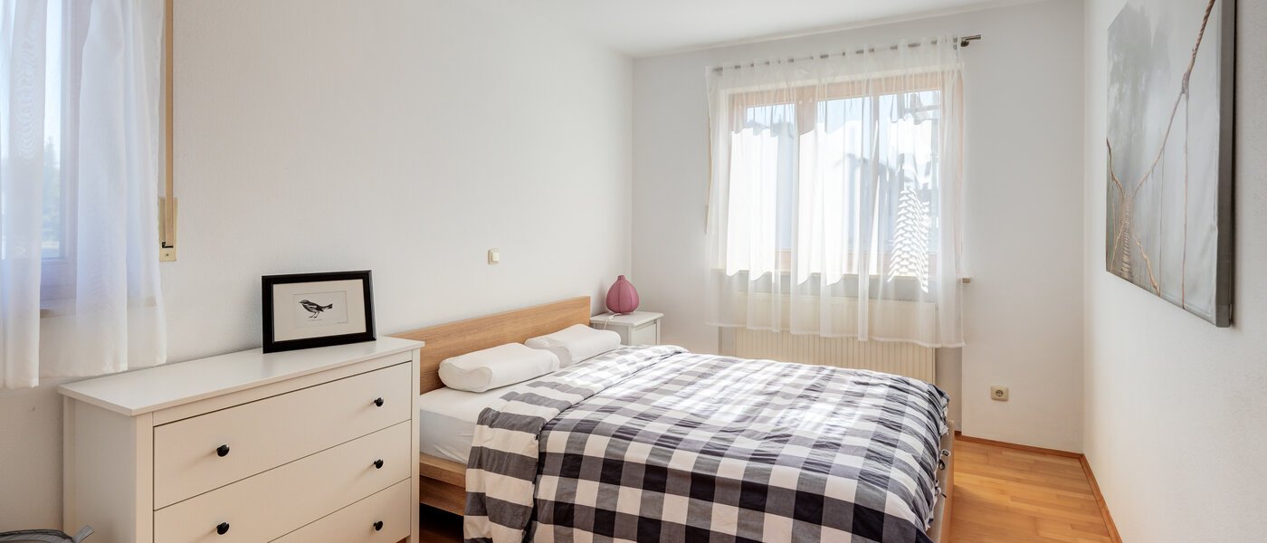 appartamento München Trudering 01 camera da letto 14400