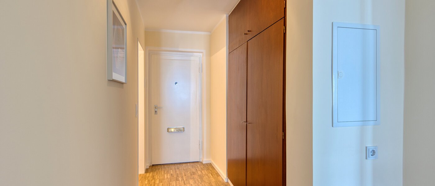 appartamento München Schwabing 01 ingresso/corridioio 14493