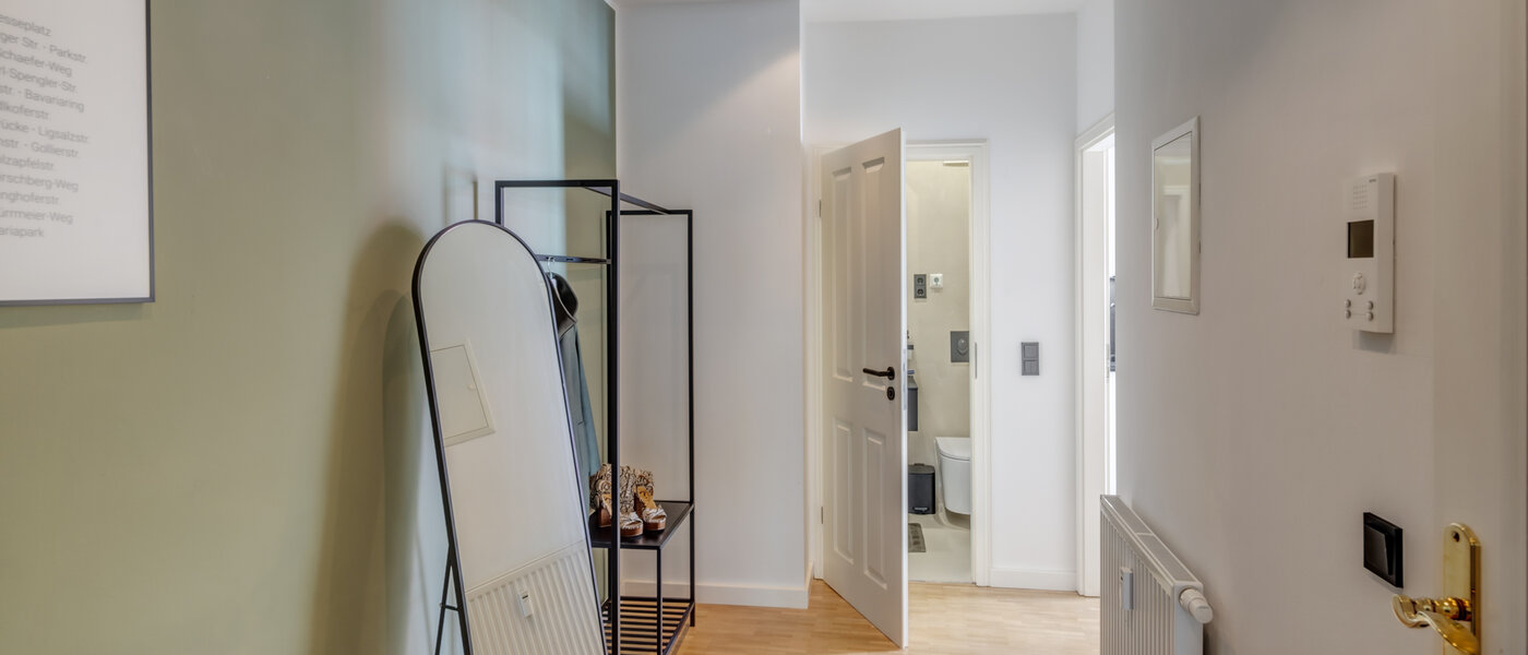 appartamento München Schwanthalerhöhe 02 ingresso/corridioio 14516