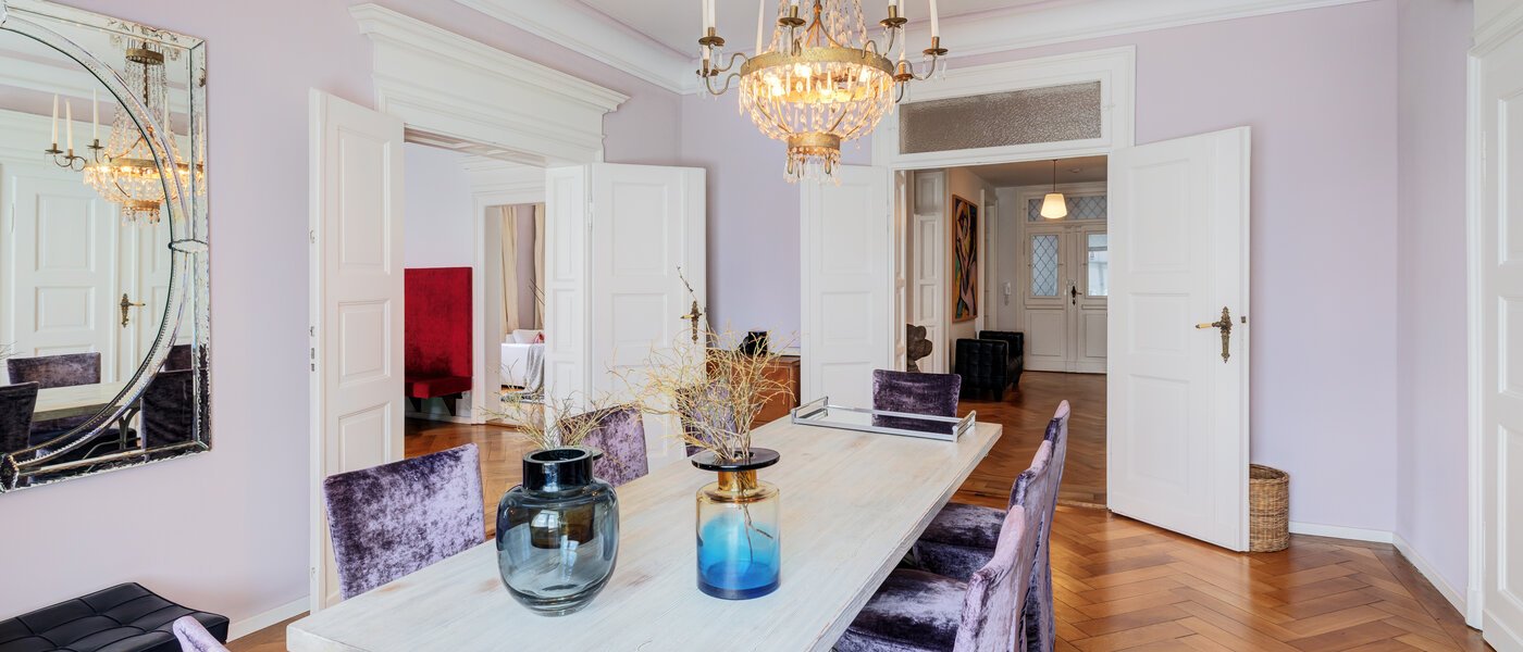 appartamento München Neuhausen 04 sala da pranzo 14528