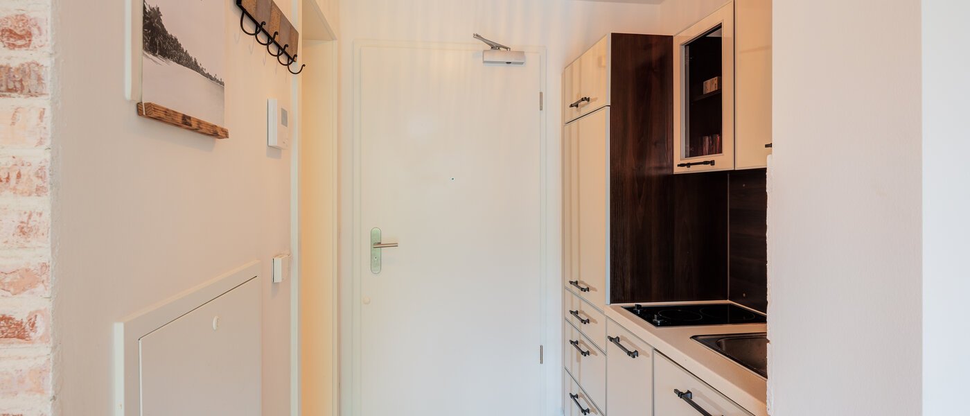 appartamento München Neuhausen 02 ingresso/corridioio 14542