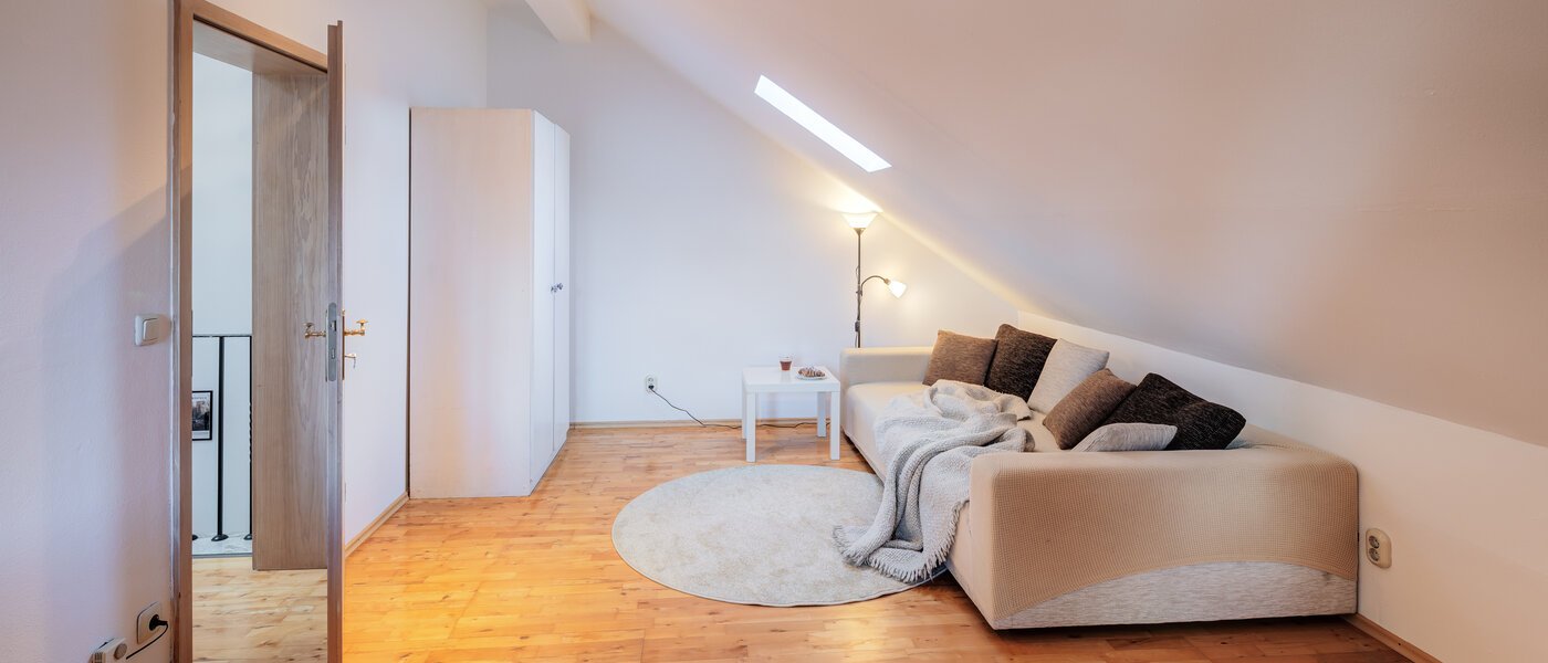 casa a schiera München Obersendling 02 camera per gli ospiti 14567