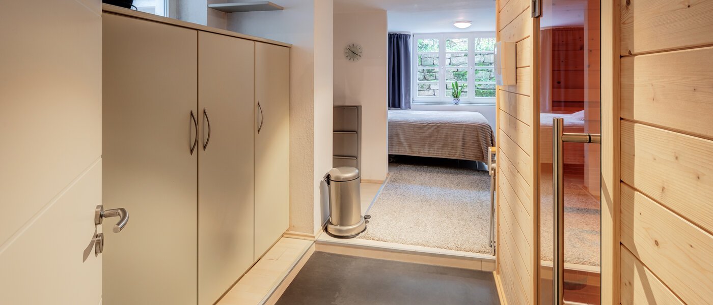 casa indipendente München Obermenzing 05 camera per gli ospiti 14582