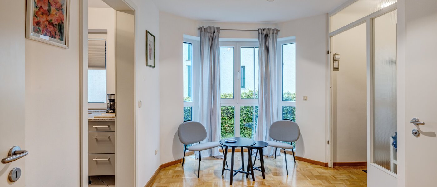 appartamento München Nymphenburg 03 ingresso/corridioio 14596