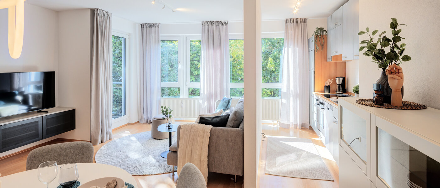 appartamento München Obergiesing 03 soggiorno 14597