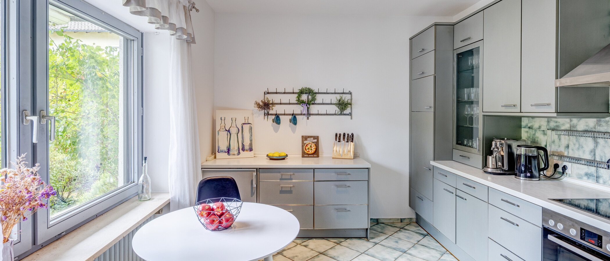 appartamento con giardino München Hadern 01 cucina 14610