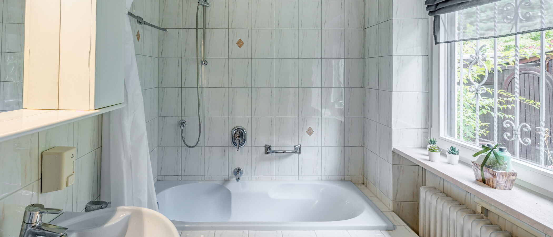 appartamento con giardino München Hadern 01 bagno 14610