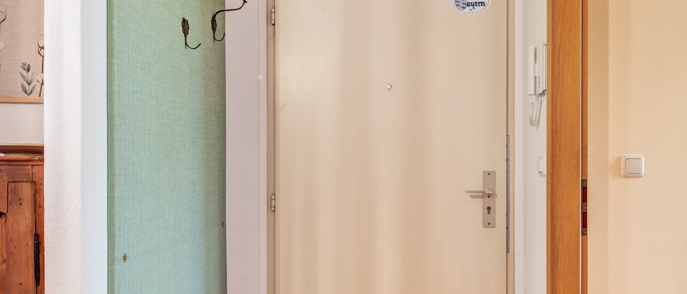 appartamento München Bogenhausen 01 ingresso/corridioio 14639