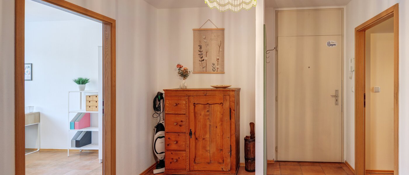 appartamento München Bogenhausen 02 ingresso/corridioio 14639