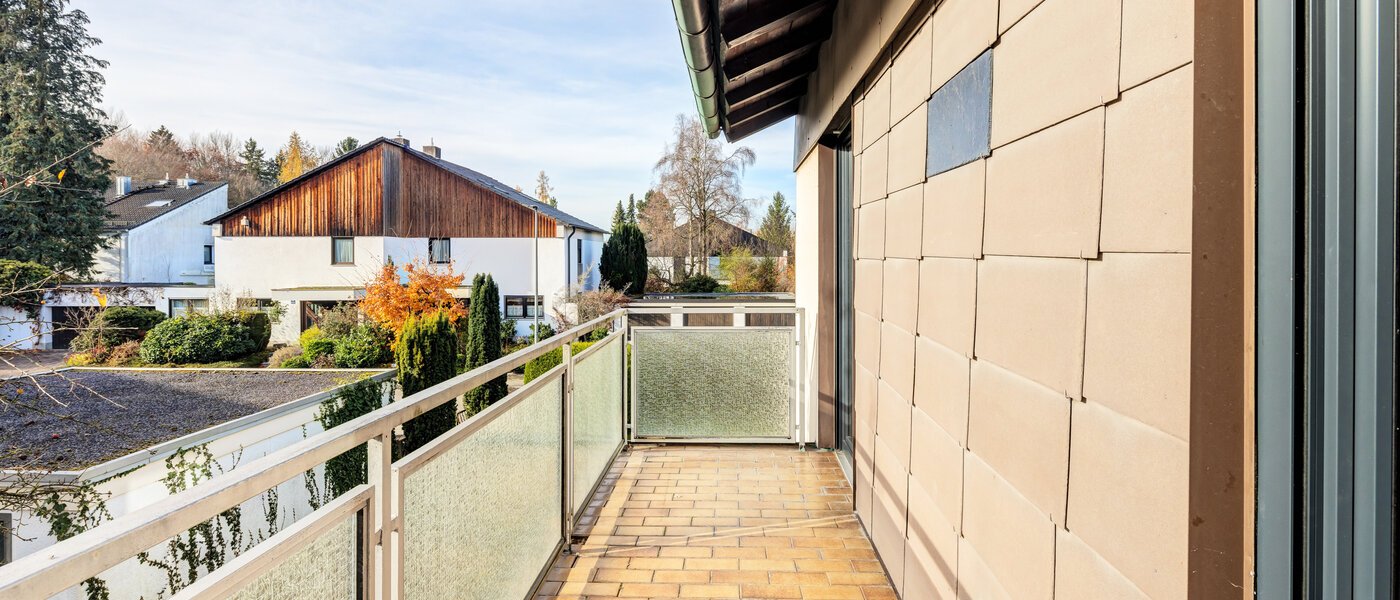casa a schiera München Lochhausen 02 balcone 14662