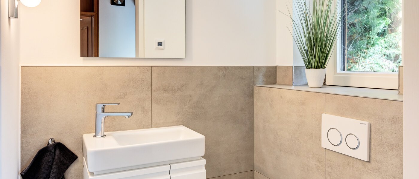 casa a schiera München Lochhausen 01 toilette per gli ospiti 14662