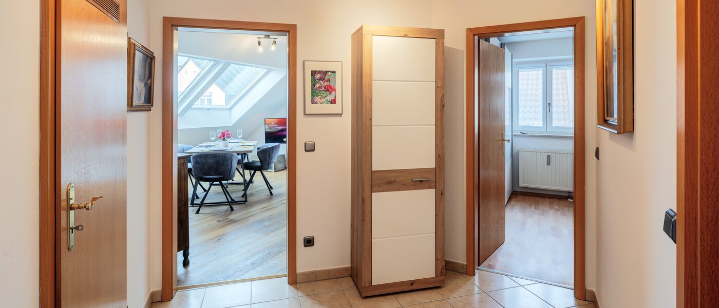 attico München Neufahrn b. Freising 02 ingresso/corridioio 14673