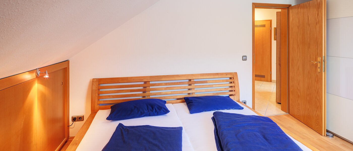 attico München Neufahrn b. Freising 02 camera da letto 14673