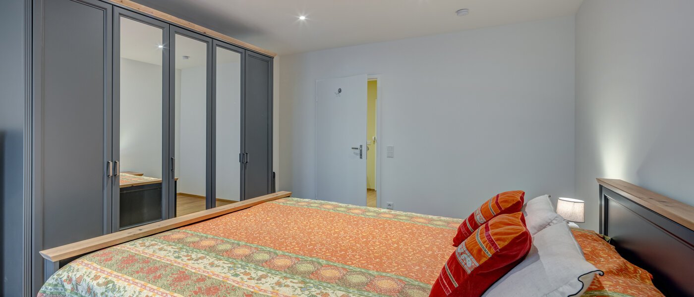 appartamento München Bogenhausen 03 camera da letto 14675