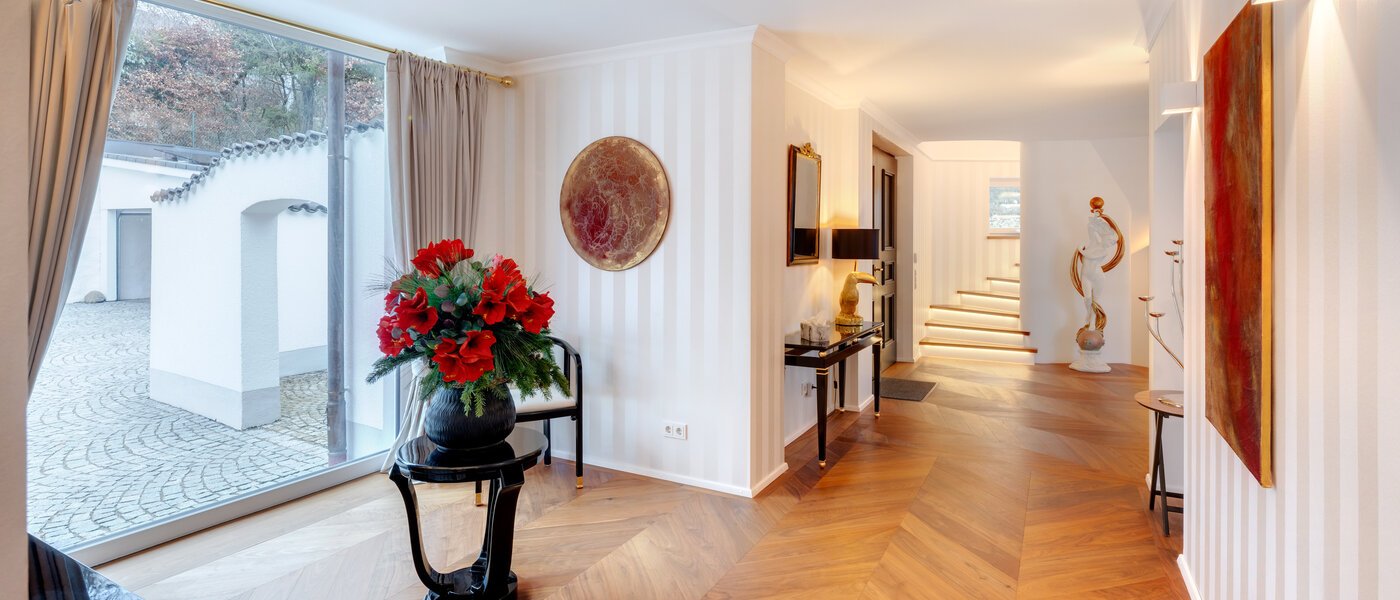 villa Starnberg 03 ingresso/corridioio 14680