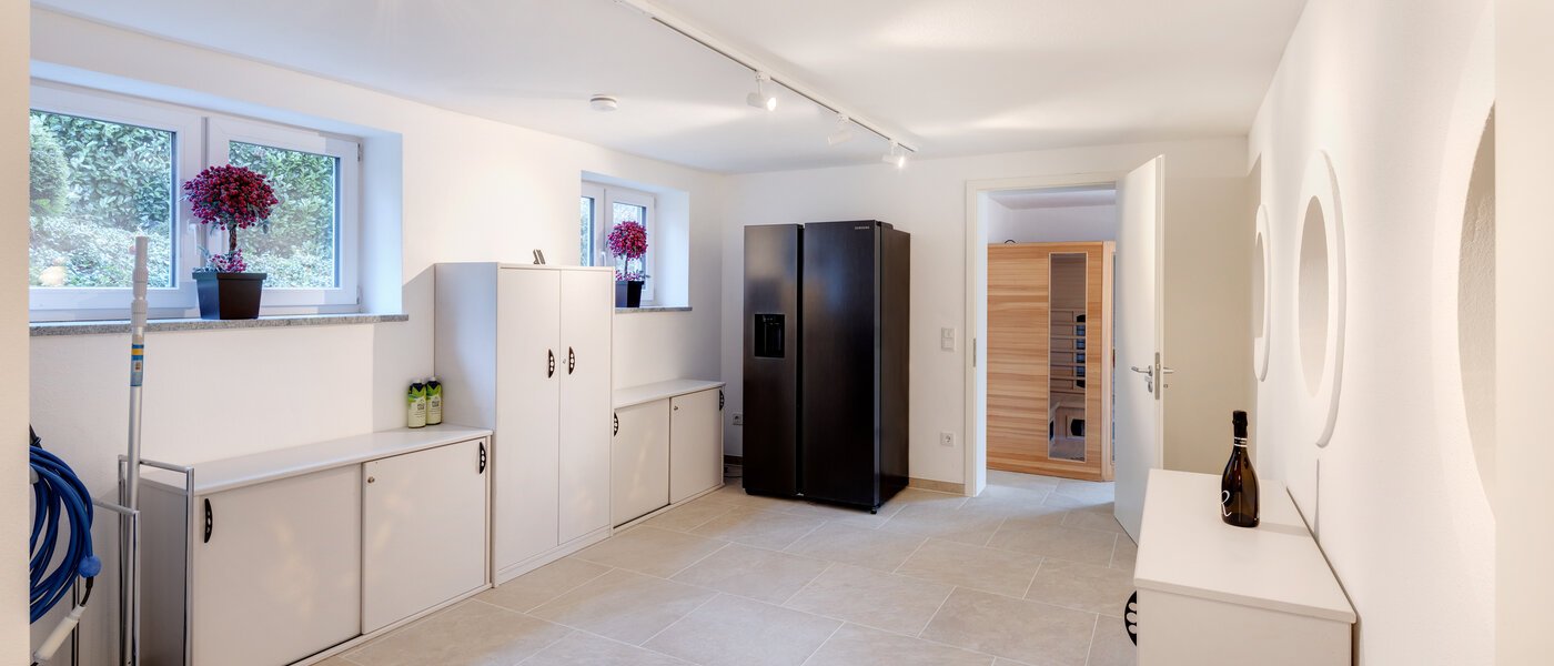 villa Starnberg 01 ripostiglio 14680