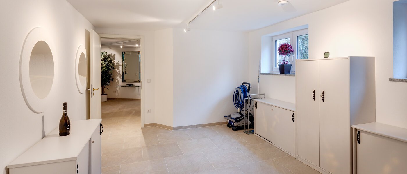 villa Starnberg 02 ripostiglio 14680