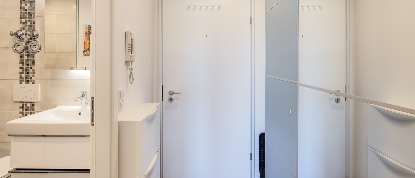 abitazione München Schwabing-West 01 ingresso/corridioio 14686