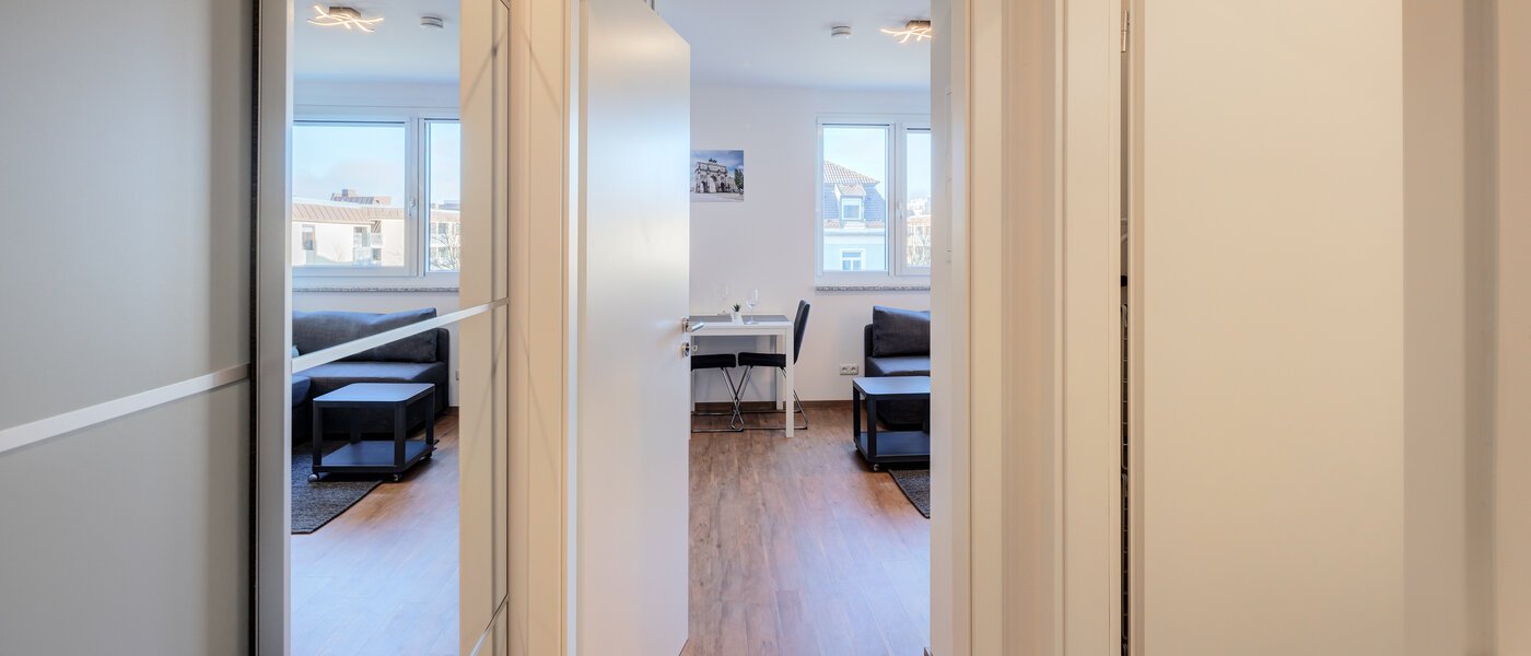 abitazione München Schwabing-West 02 ingresso/corridioio 14686