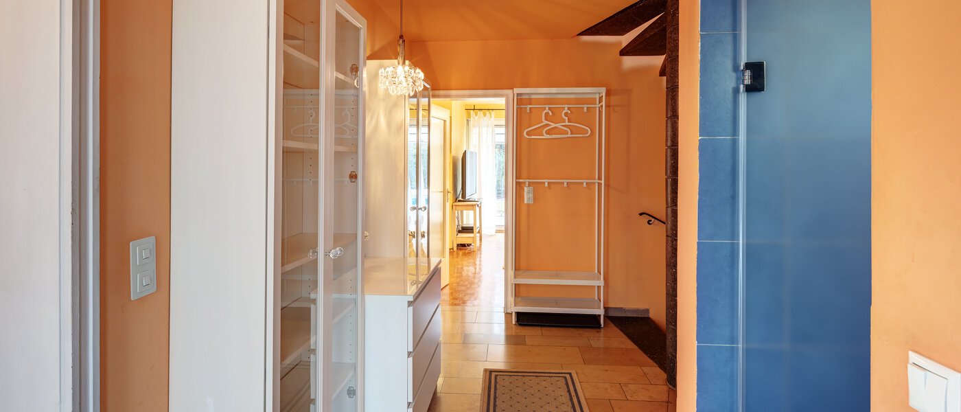 casa a schiera ad angolo Unterhaching 02 ingresso/corridioio 14690