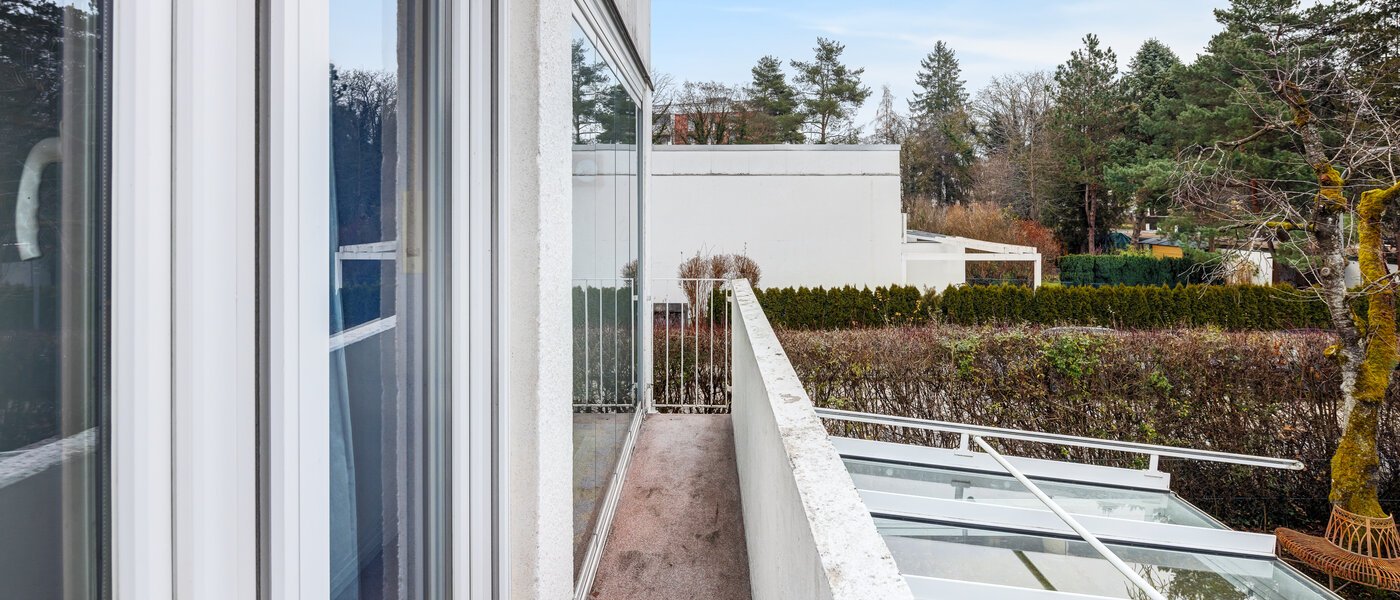 casa a schiera ad angolo Unterhaching 01 balcone 14690