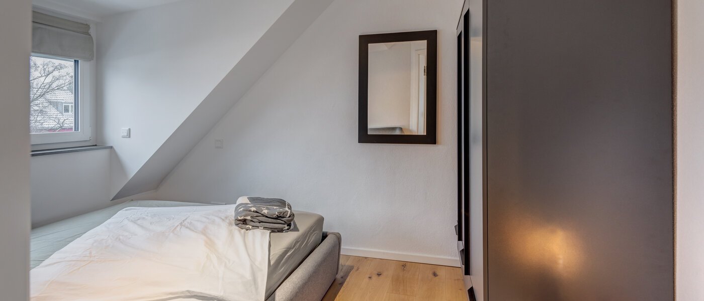attico München Allach 02 camera da letto 14692