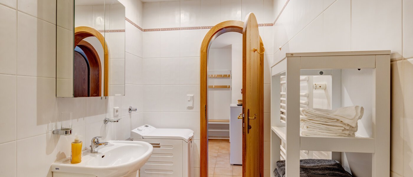 attico con terrazzo München Nymphenburg 02 bagno 14694