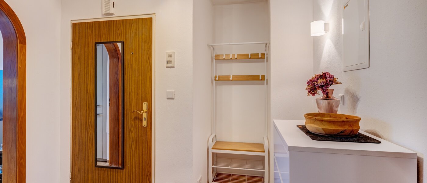 attico con terrazzo München Nymphenburg 02 ingresso/corridioio 14694