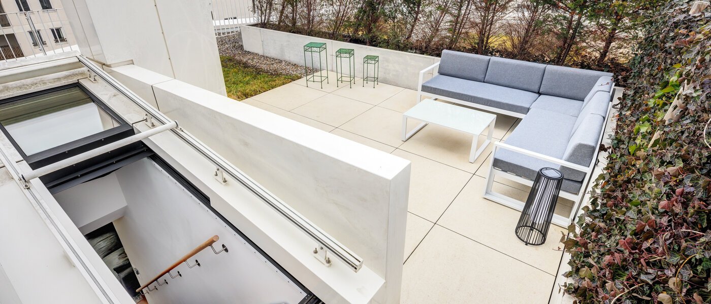 attico con terrazzo München Neuhausen 02 terrazza sul tetto 14699