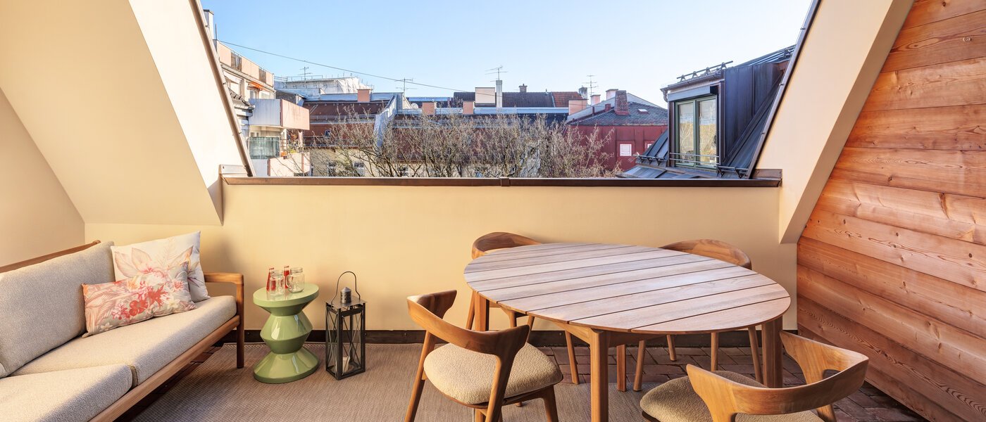 attico München Neuhausen 01 terrazza sul tetto 14709