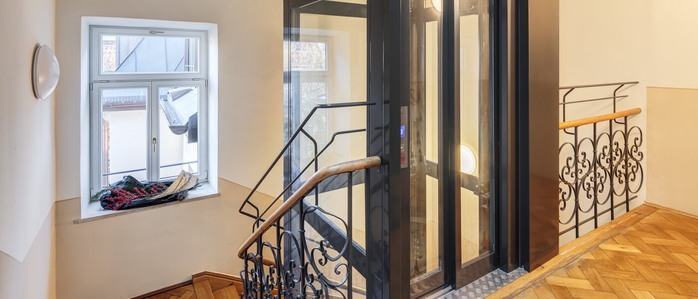 attico München Neuhausen 01 vano scala 14709