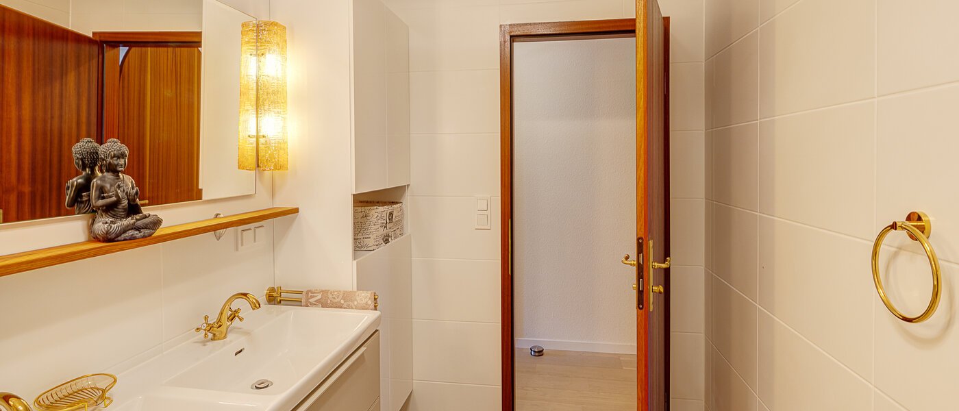 appartamento con giardino München Solln 04 bagno 14725