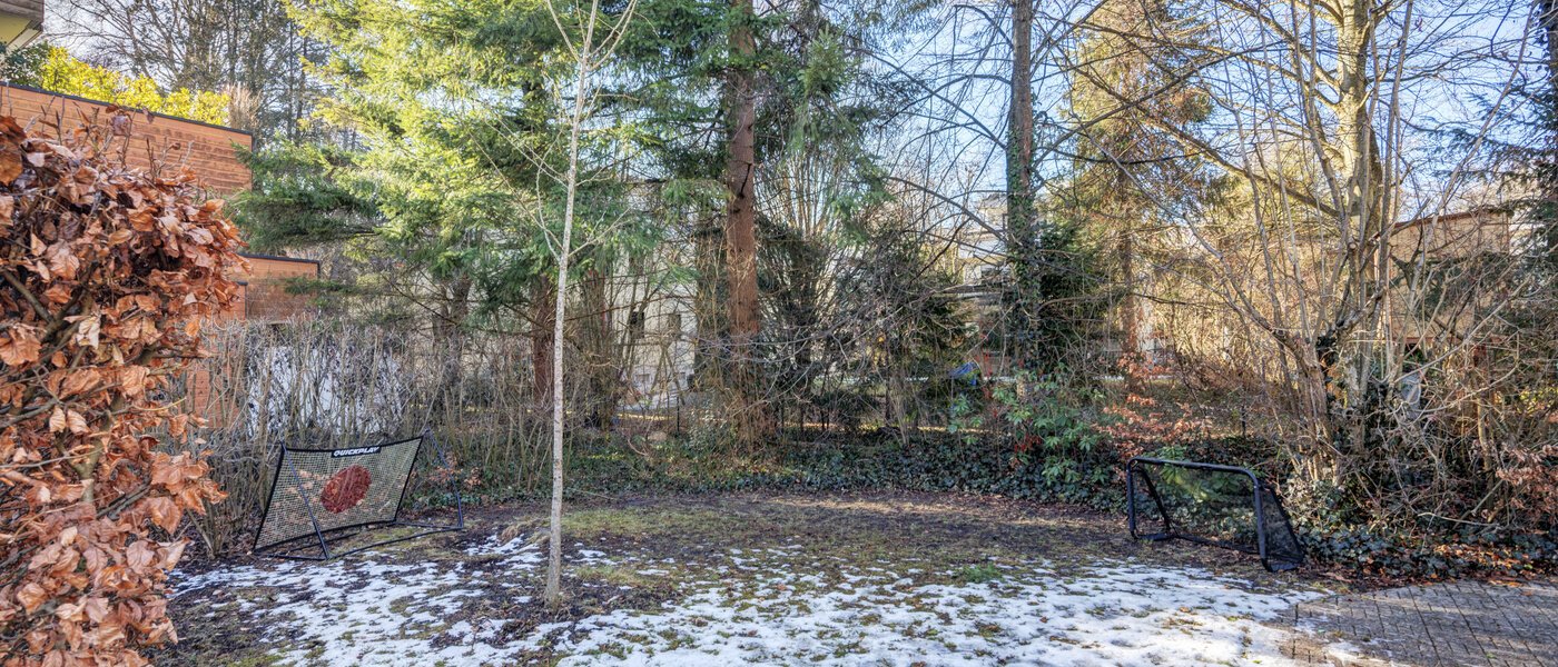 appartamento con giardino München Solln 02 cortile interno  14725