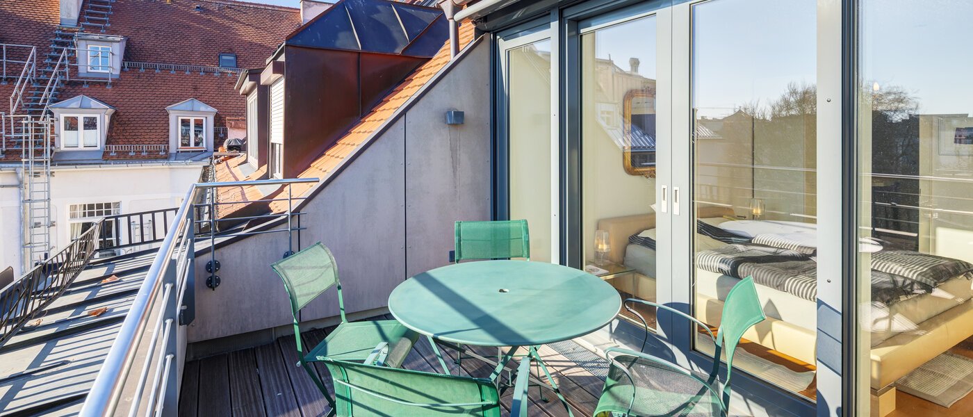 attico con terrazzo München Schwabing-West 01 terrazza sul tetto 14731