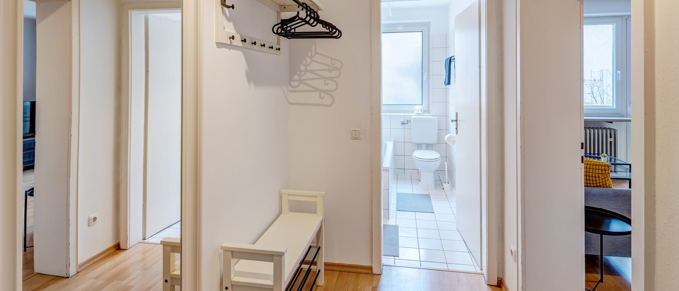 appartamento München Maxvorstadt - Rund um den Josephplatz 02 ingresso/corridioio 14741