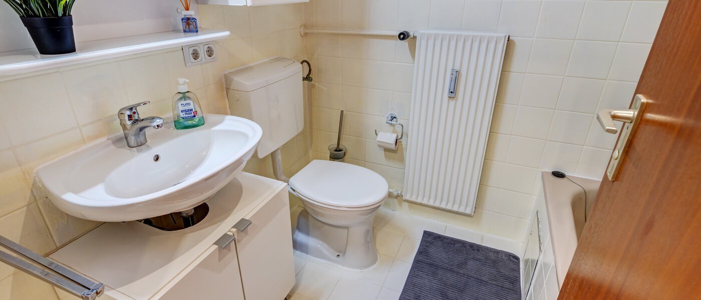 appartamento München Neuhausen 02 bagno 14753