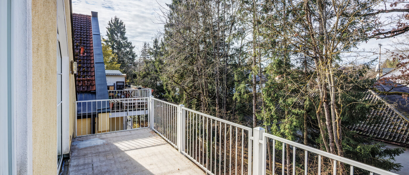 appartamento con galleria München Waldtrudering 02 balcone 14759